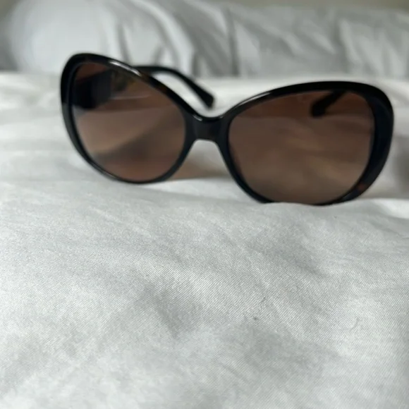 Coach | Accessories | Coach Tortoise Sunglasses S226 Likenew  display picture 1